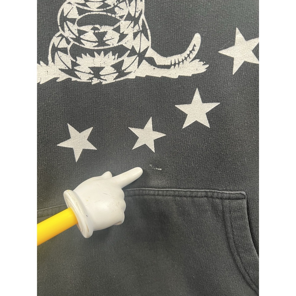 BETSY ROSS GADSDEN FLAG Black Graphic We The People Hoodie Sz M Patriotic USA - Picture 11 of 11